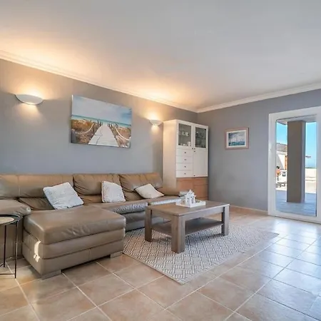 4 Bed In Cala Llonga Willa *