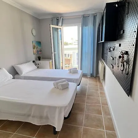 4 Bed In Cala Llonga Cala Llonga (Menorca)