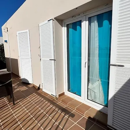 4 Bed In Cala Llonga Willa